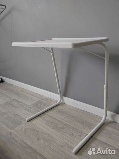Столик для ноутбука