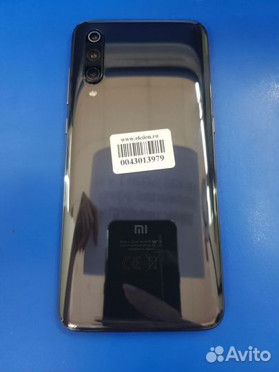 Xiaomi Mi 9, 6/64 ГБ