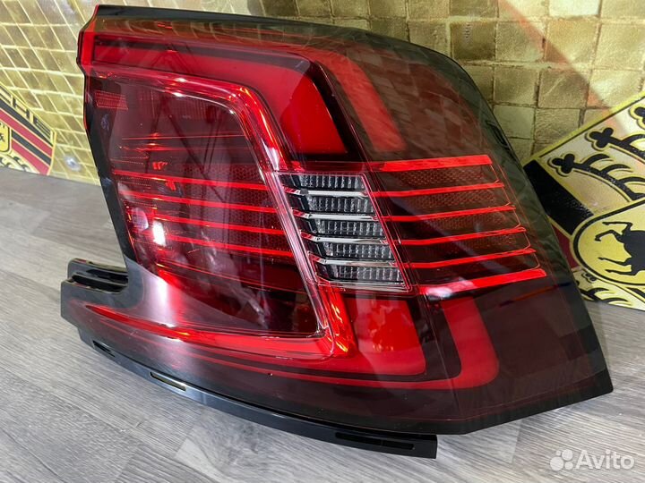 Фонарь задний правый Volvo S90 II 20-24 новый