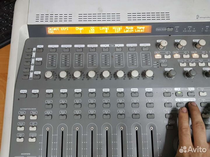 Микшерный пульт digidesign 003