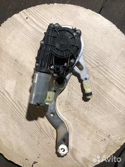 Электропривод крышки багажника Mercedes W205 w213