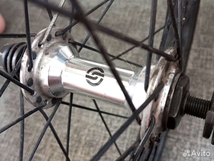 Переднее колесо сальт