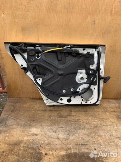 Дверь задняя левая Audi A4 B7