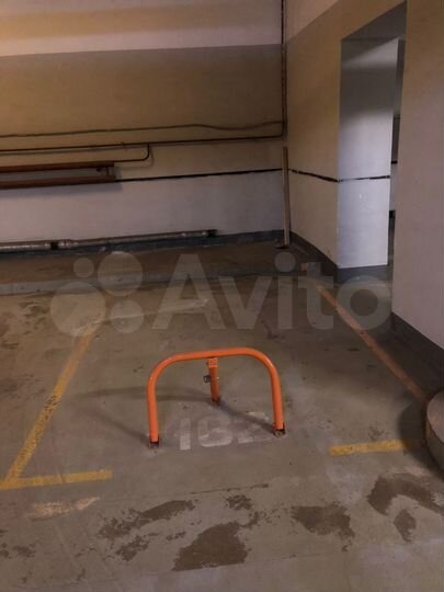 Машиноместо, 14 м²