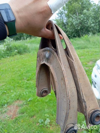 Рычаги верхние ваз 2107