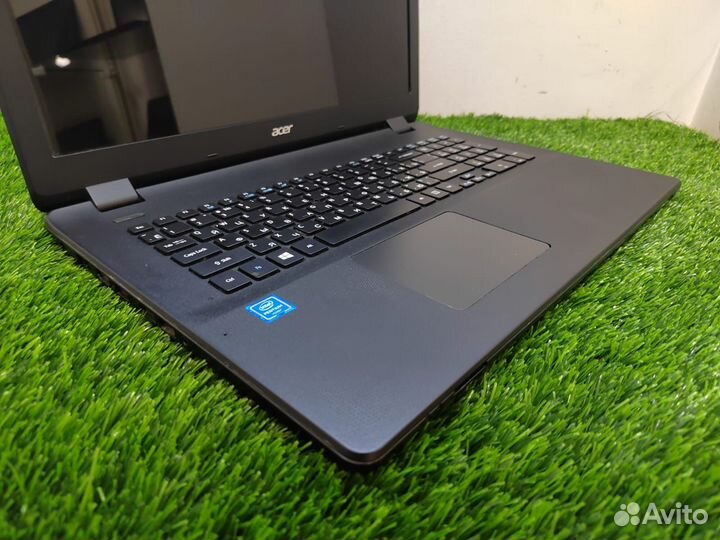 Acer ES1-731 (8 RAM/SSD)