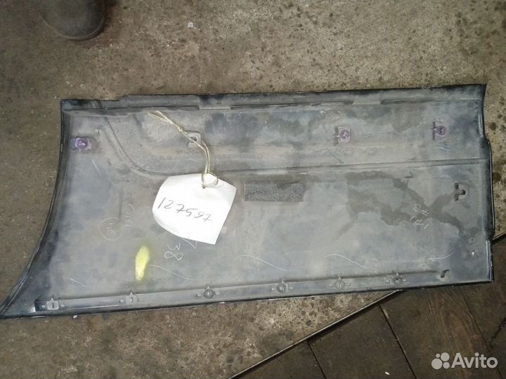 Накладка на заднюю правую дверь Линкольн Навигатор