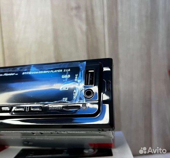 Авто магнитола pioneer v216 с Блютузом