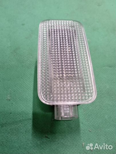 Toyota Avensis (T270) III Плафон салонный