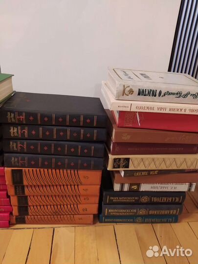 Книги. Собрания сочинений. Мемуары. Монографии