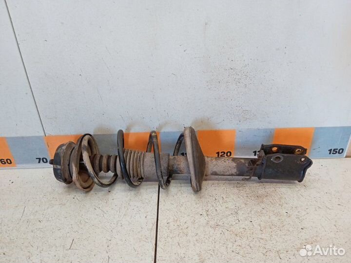 Амортизатор передний Nissan Almera G15 1.6 2014