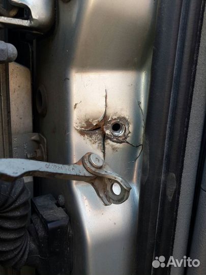 Пластины под ограничитель Renault Fluence/ Megane