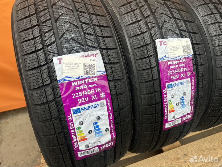 Tourador Winter Pro Max 225/40 R18 95V
