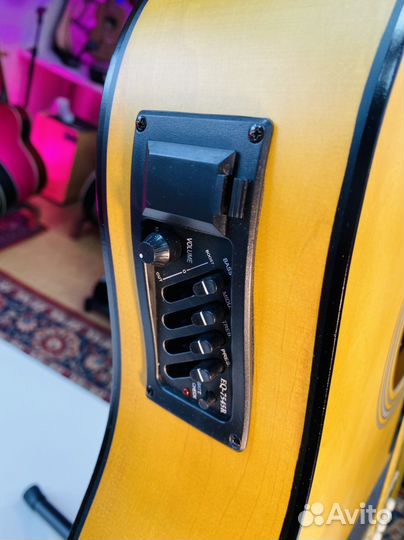 Электроакустическая гитара Inari Новая