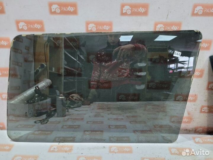 Стекло заднее правое УАЗ Патриот 3163 51432A 2013