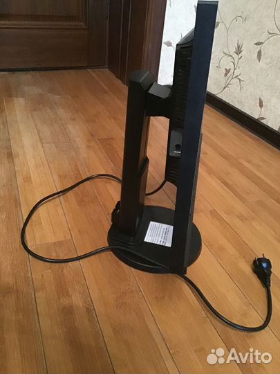 Монитор NEC E241N