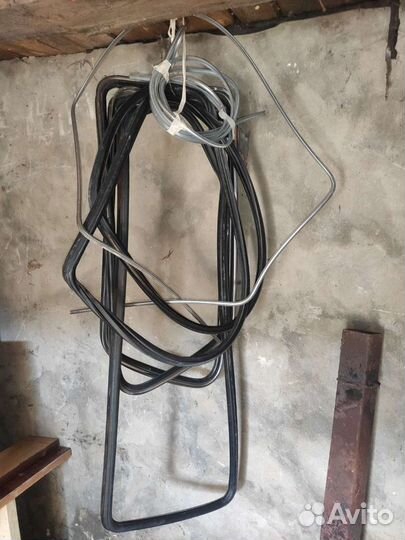 Комплект уплотнительных резинок на ваз 21213