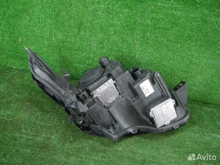 Фара левая Land Rover Range Rover