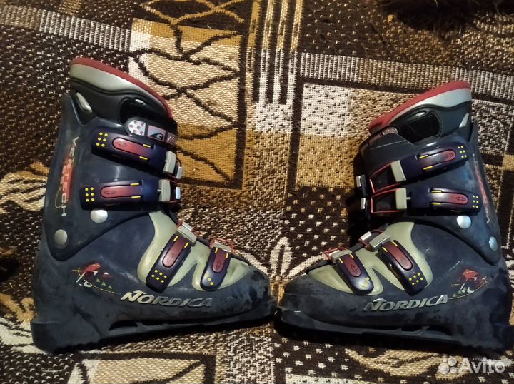 Продам ботинки для горных лыж