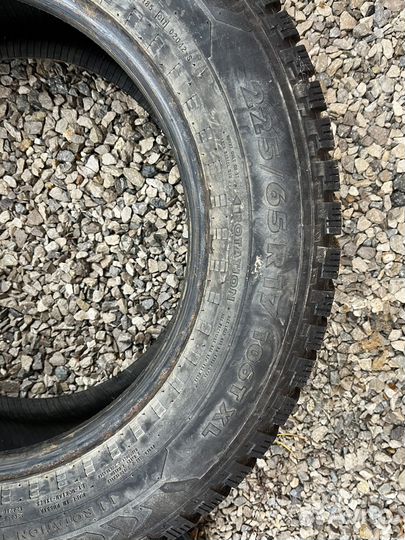 Nokian Tyres Hakkapeliitta 5 2.25/65 R17