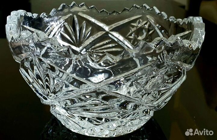 Хрустальная ваза