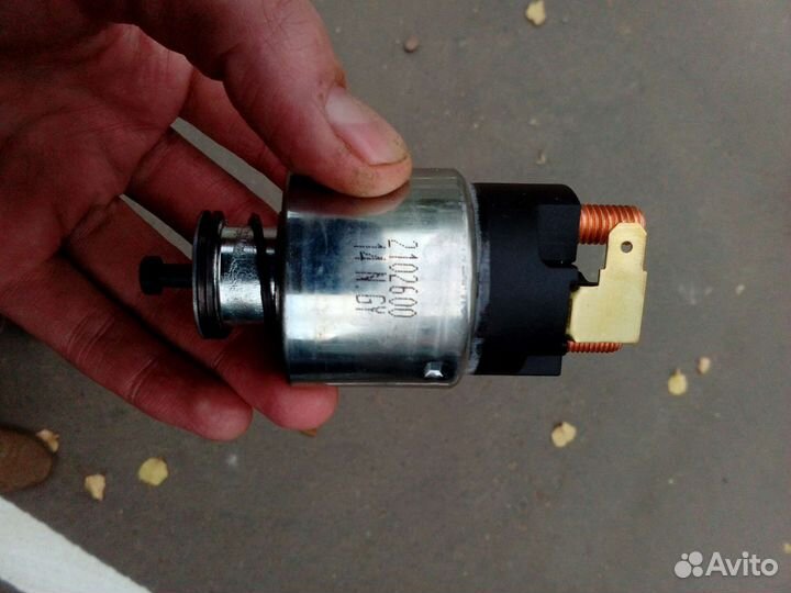 Реле втягивающее стартера Hyundai