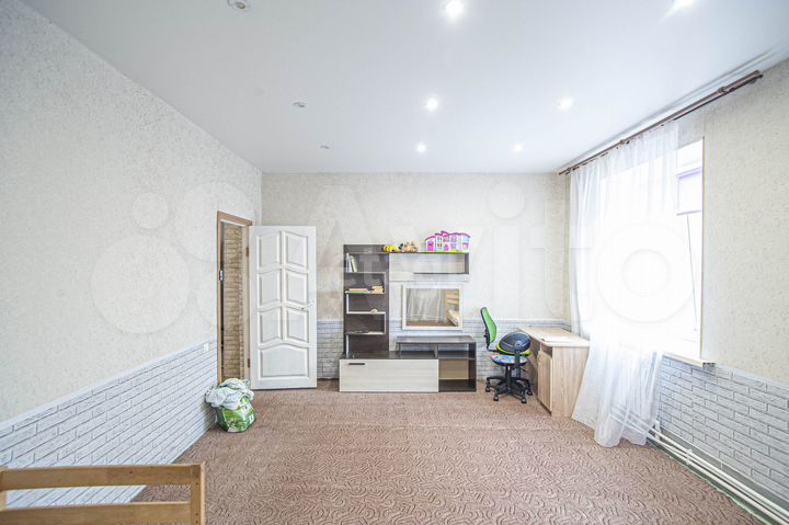 3-к. квартира, 66,3 м², 1/2 эт.