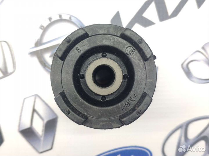 Сайлентблок переднего рычага задний Astra H/Zafira