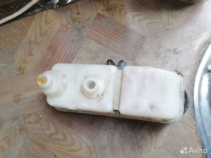 Бачок тормозной жидкости Шевроле Авео Т255