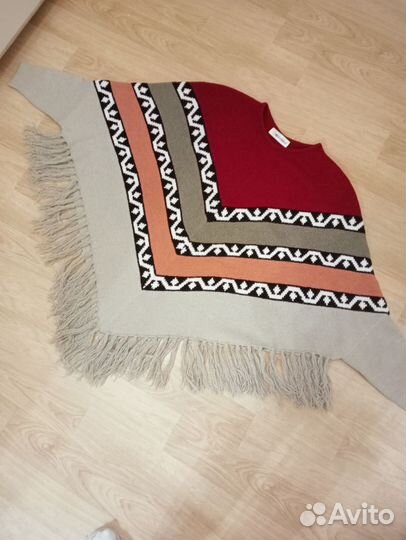 Пончо женское шерстяное