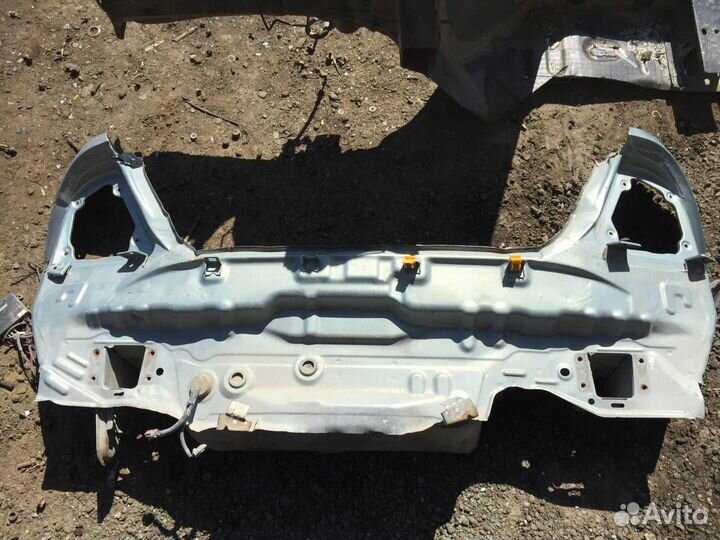 Б/У Панель задняя 7911095F0B nissan