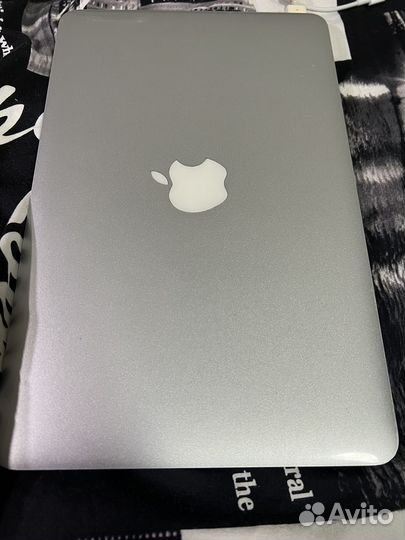 Apple MacBook Air 11