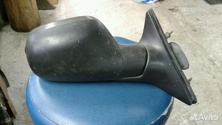 Зеркало наружные правое Рено Шафран