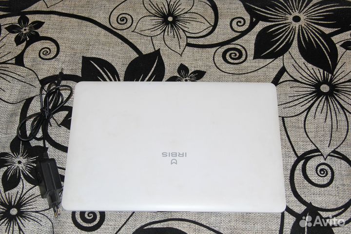 Ноутбук Irbis 4 ядра/2 Gb/SSD 32+64 (карта памяти)