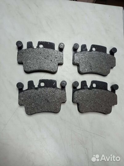 Тормозные колодки Porsche 996/997