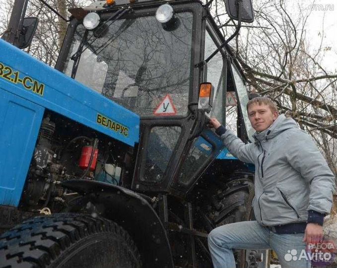 Тракторист на ферму