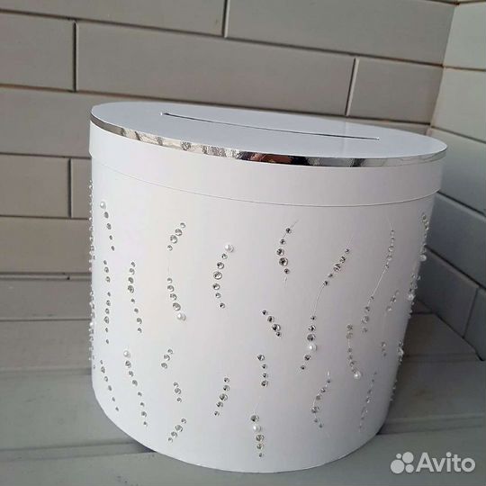 Свадебный сундук для денег