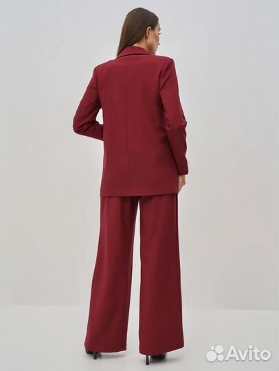 Брючный костюм