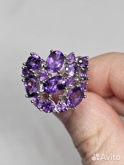 Серебряное кольцо с аметистами
