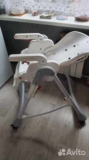 Стул для кормления