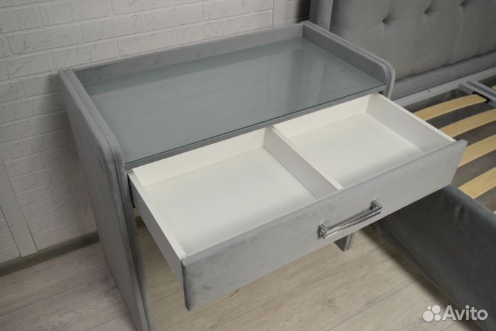 Туалетный столик