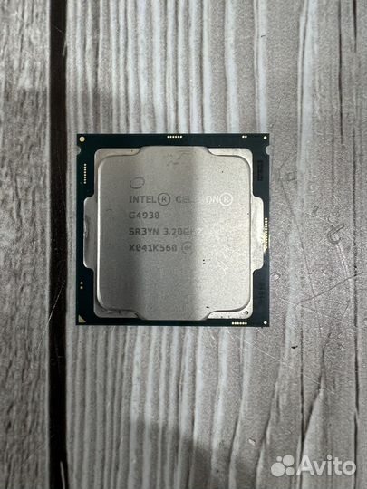 Celeron G4930