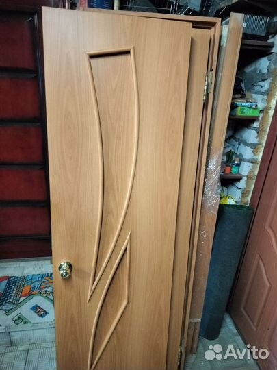 Межкомнатные двери бу с коробкой и наличниками