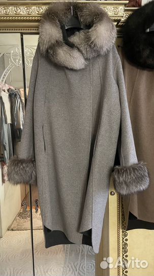 Пальто из шерсти альпаки