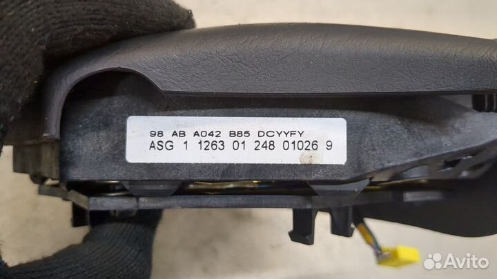 Подушка безопасности водителя Ford Focus 1, 2002