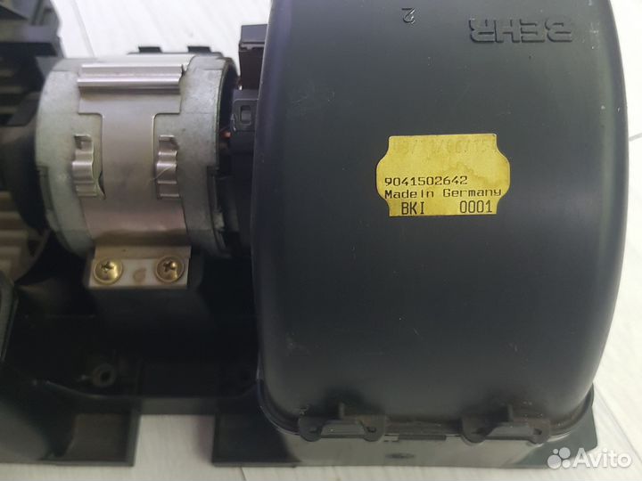 Вентилятор отопителя салона в сборе MAN