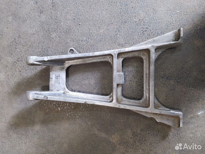 Центральная подножка минск