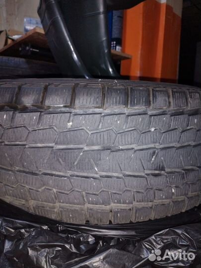 Yokohama Ice Guard 5 IG50 A 265/70 R16