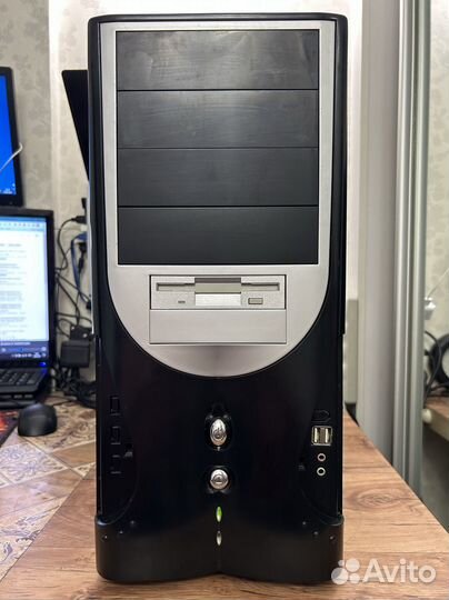 4ядра, 4гига, hdd320
