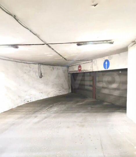 Машиноместо, 18 м²